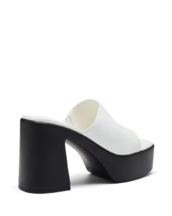 Devon White*FINAL SALE* -THERAPY SHOES DEVON WHITE BACKANGLE
