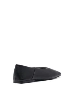 Gaia Flat Black 8 Gaia Flat Black -THERAPY SHOES GAIA BLACK BACKANGLE