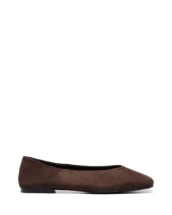 Gaia Flat Chocolate Suede