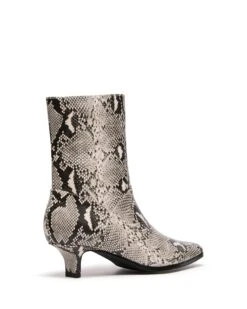 Shade Ankle Boot Black/White Snake 8 Shade Ankle Boot Black/White Snake -THERAPY SHOES SHADE BLACK WHITE SNAKE PU BACK ANGLE